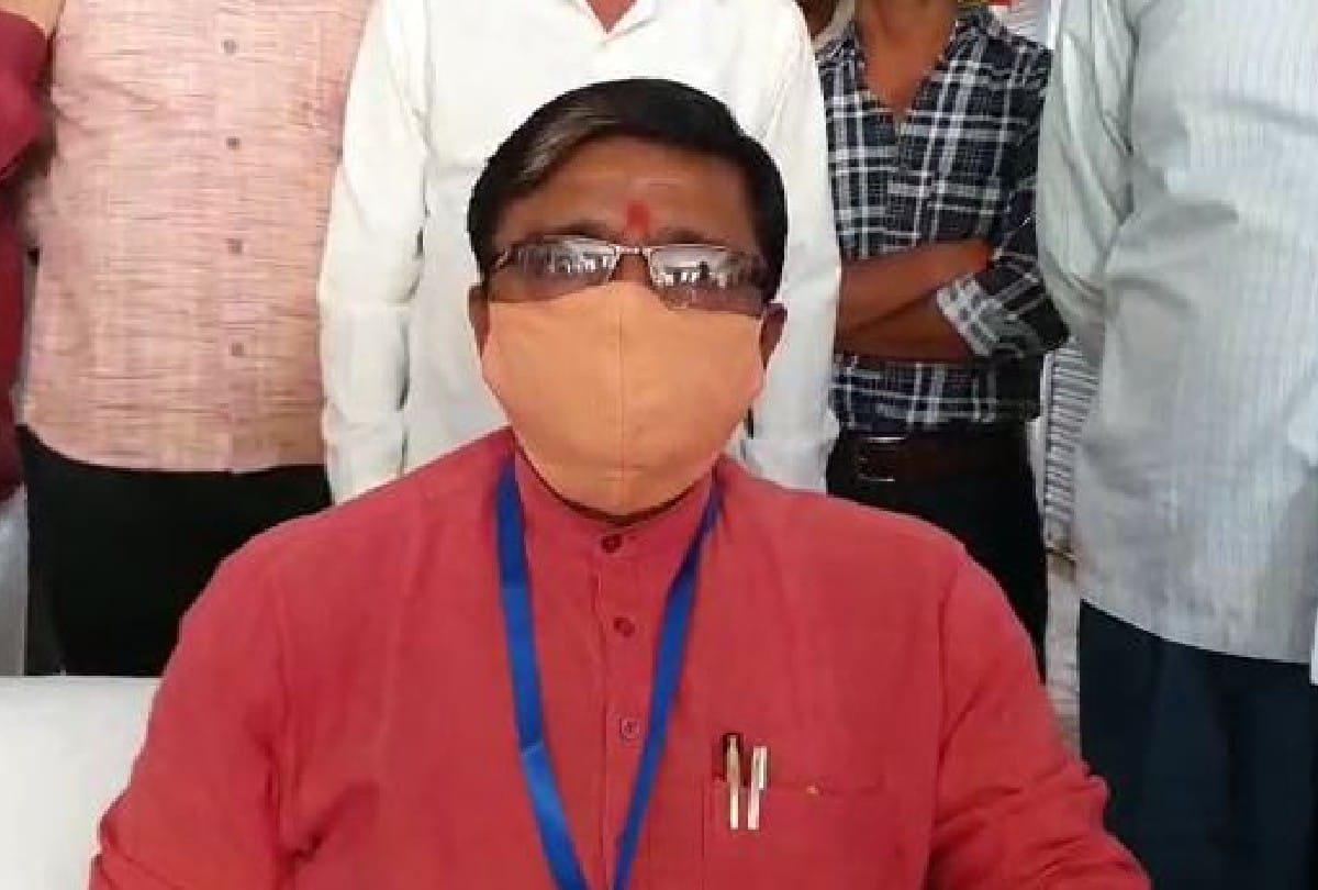 Hathras Rape Case News: up minister mahesh chandra gupta on hathras case