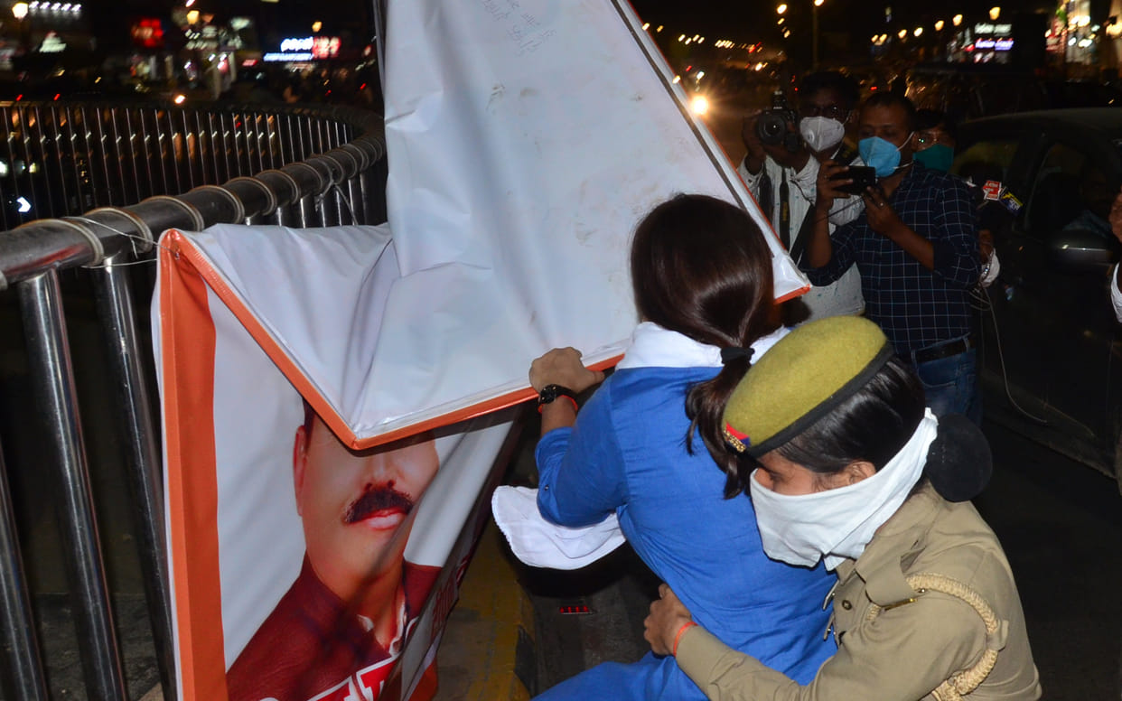 Three including Richa sued for tearing the minister's poster
