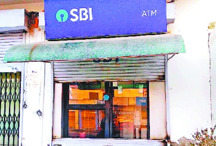 ATM looted with the help of gas cutter in Ropar of Punjab