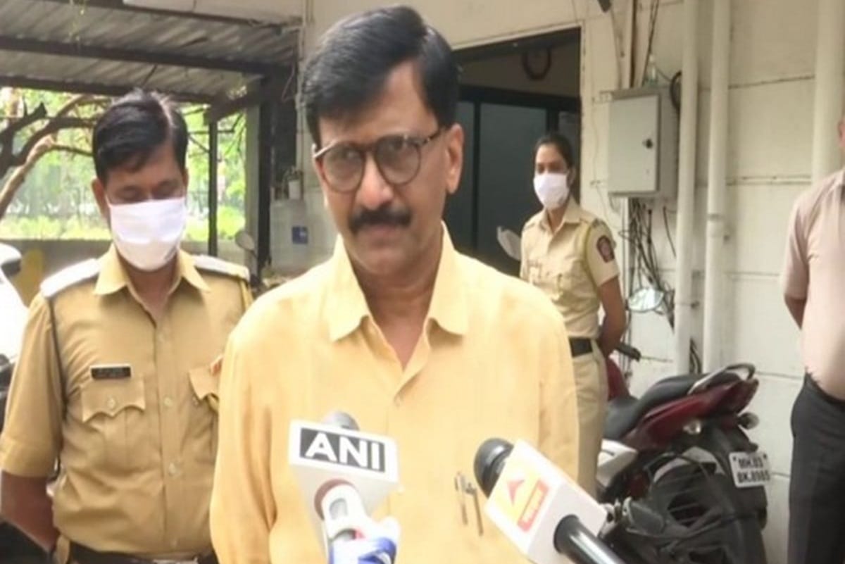 Sanjay Raut on police behaviour with rahul gandhi says we may have differences but nobody can support it