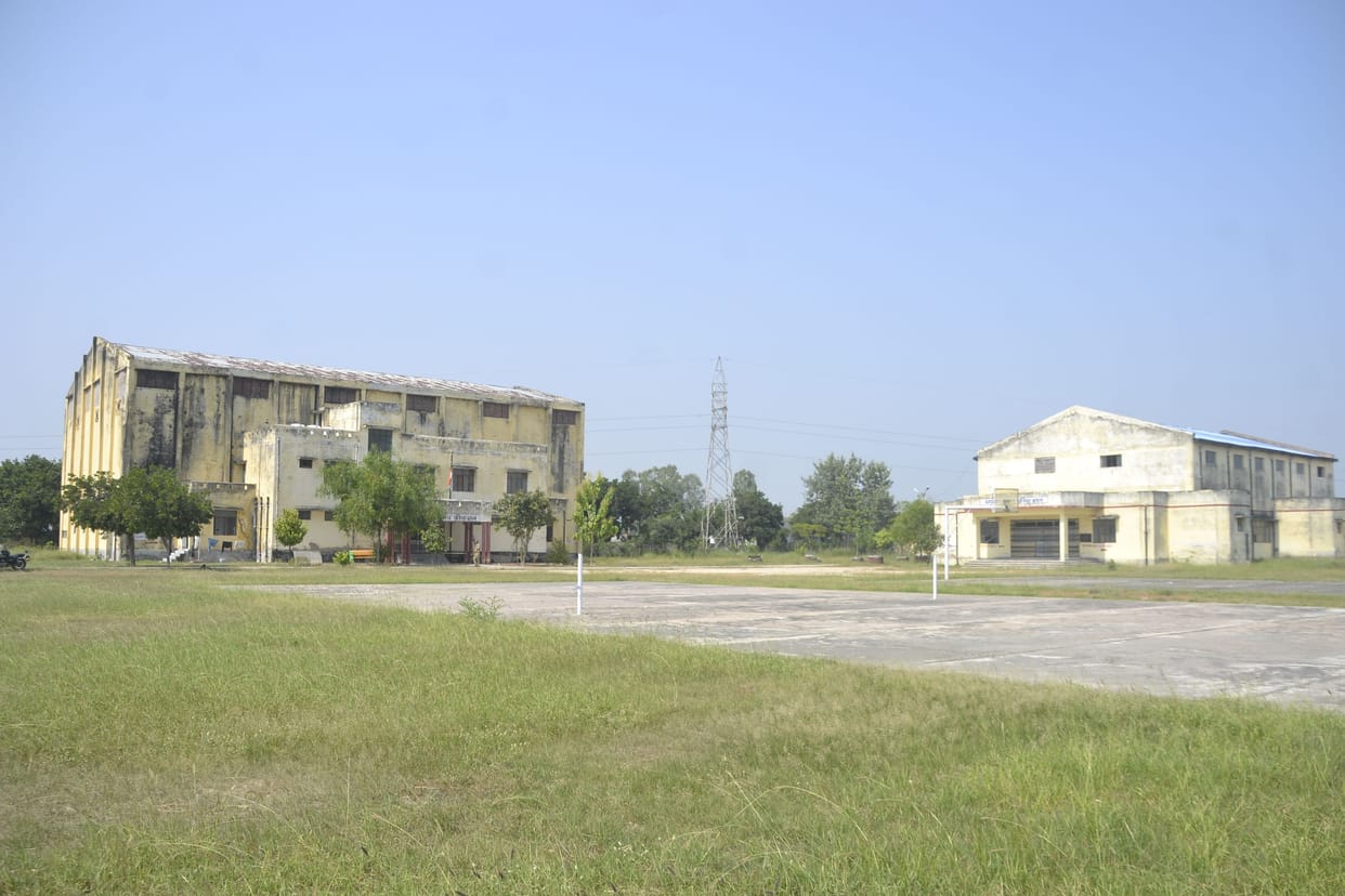 Admission to sports stadium after thermal screening