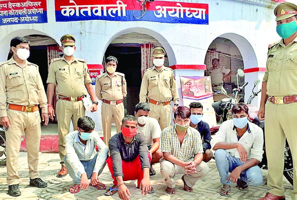 six betters arrested for doing bet for IPL match.