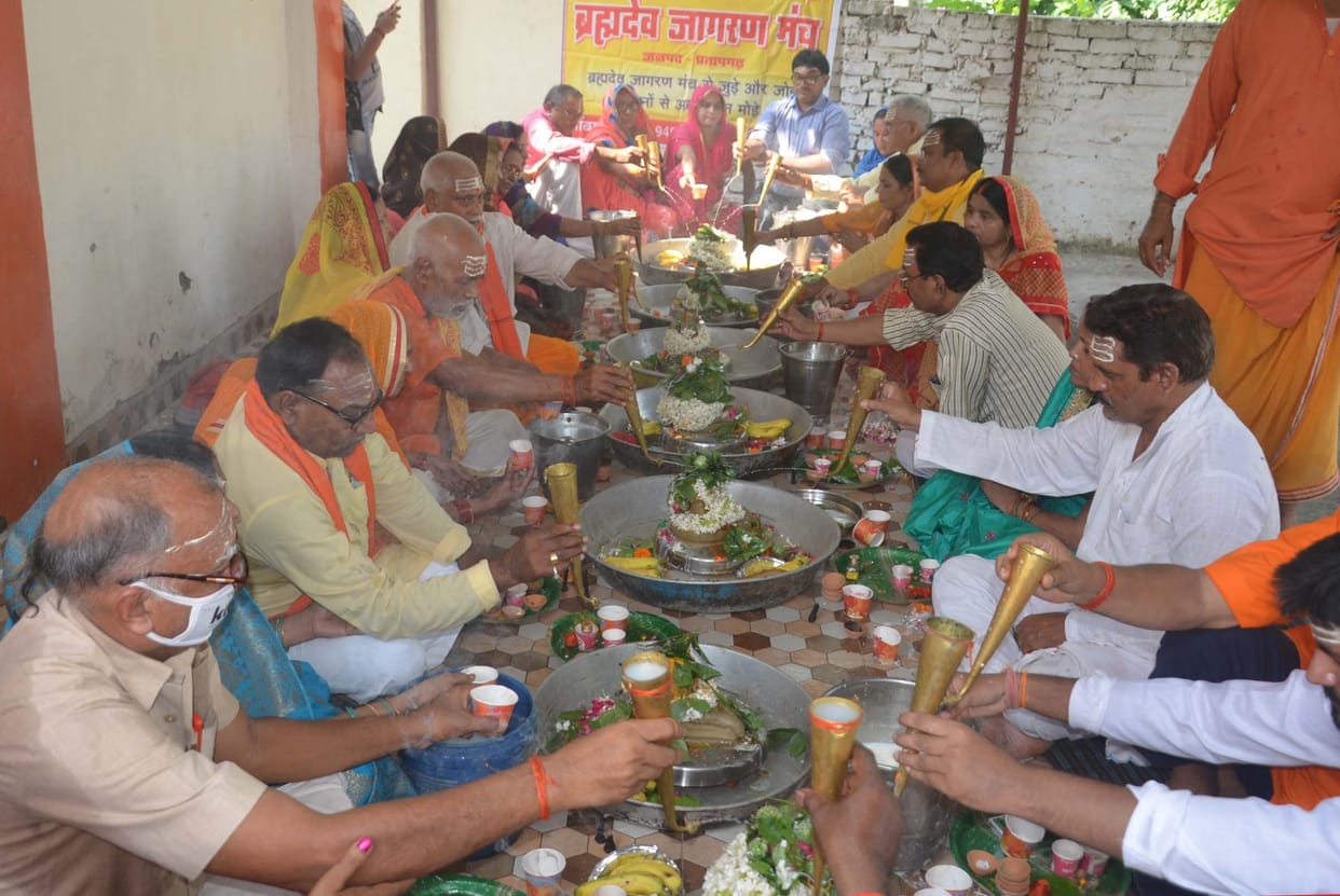 Raised face in the face of priests, priests, earning will start after seven months