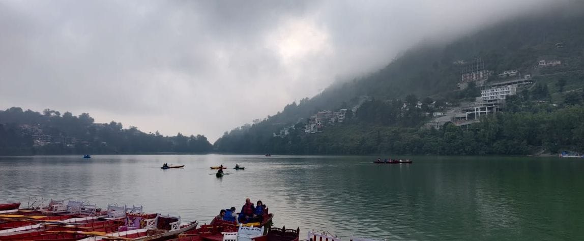 Tourists reach paragliding-boating