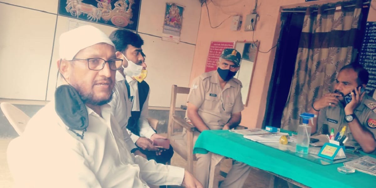 Mukhtar ansari gang meraj surrendered in police station in varanasi