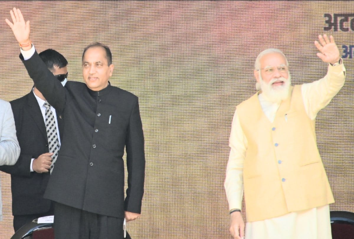 CM and Minister met to Coronavirus infected MLA  had come in contact with PM Modi