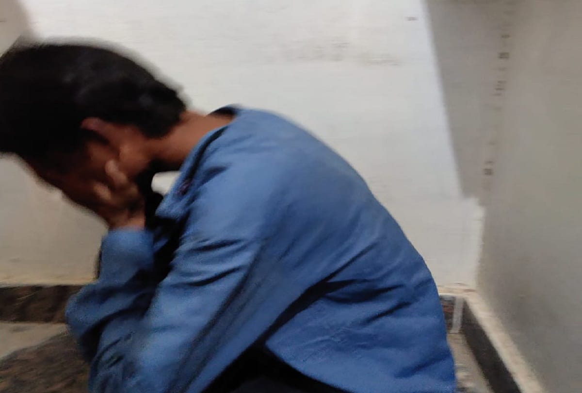 Girl molested relatives thrashed the accused