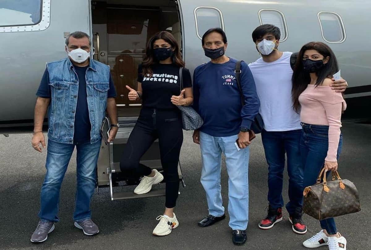 Shilpa Shetty Paresh Rawal Meezaan Jaaferi And Pranitha Subhash Begins Shooting For Hungama 2