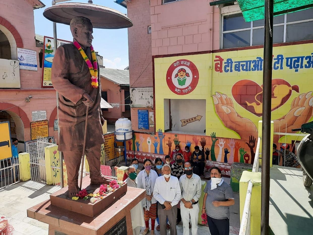 Remembered Victor Mohan Joshi on death anniversary