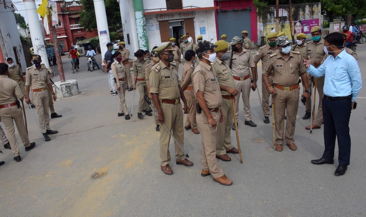 Congressmen clash with police on Hathras incident