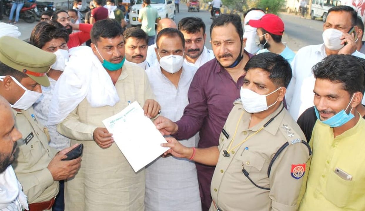 Lathicharge on Jayant Chaudhary triggered anger of RLD workers
