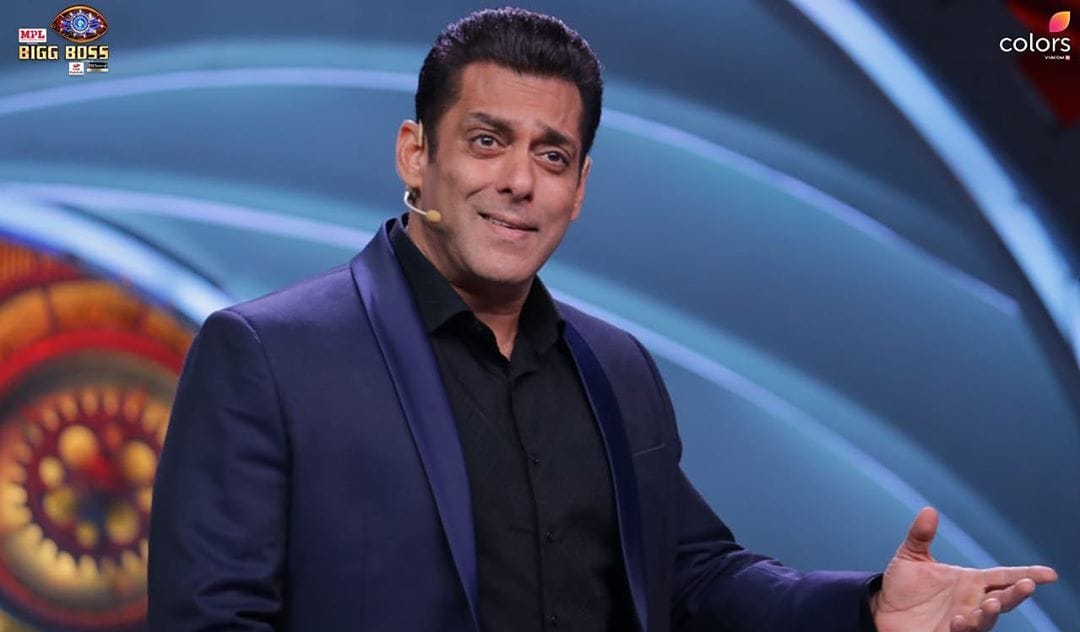 weird habits of 10 bollywood actors salman khan shahrukh khan sushmita sen shahid kapoor