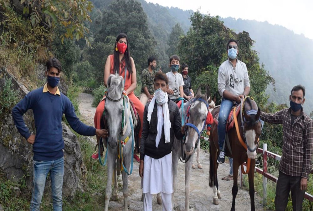 Unlock-5 in uttarakhand Latest News Today: Heavy Rush of Tourist in nainital, Tehri and mussoorie on weekend, see Photos