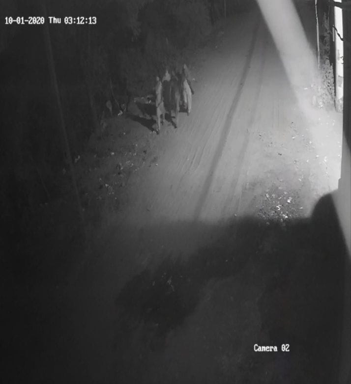 1000 mortise and other goods stolen by breaking shop lock