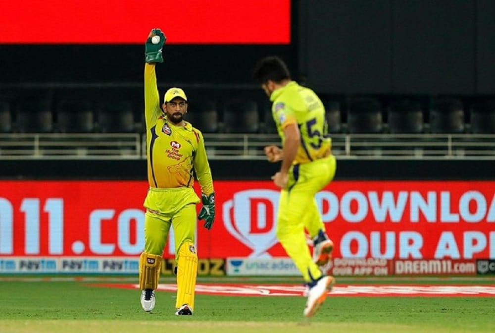 IPL 2020 Chennai super kings problems are not stopping Bravo and mahendra singh Dhoni