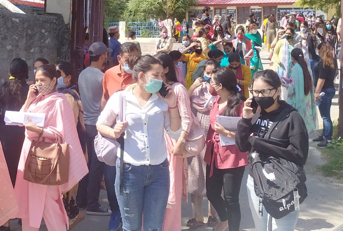 HPSSC Hamirpur Conducted Staff Nurse Exam at 127 Centers