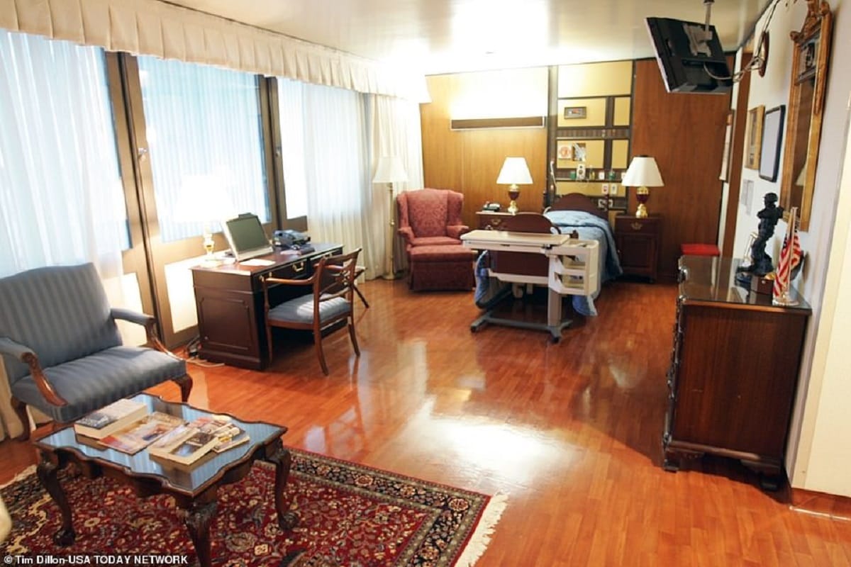 Donald Trump treated for coronavirus in a secure Presidential Suite in Walter Reed Nation Medical Center