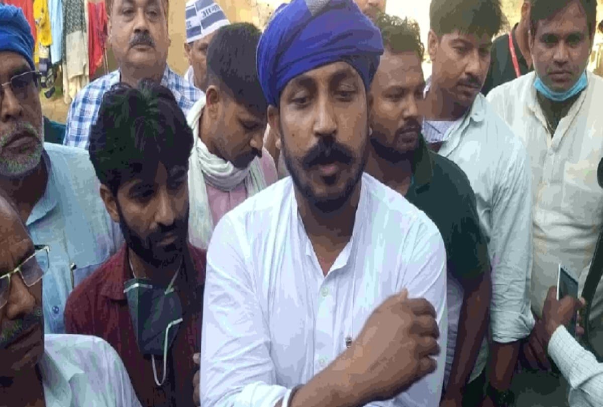 After lifting ban on entry political parties pours in hathras 