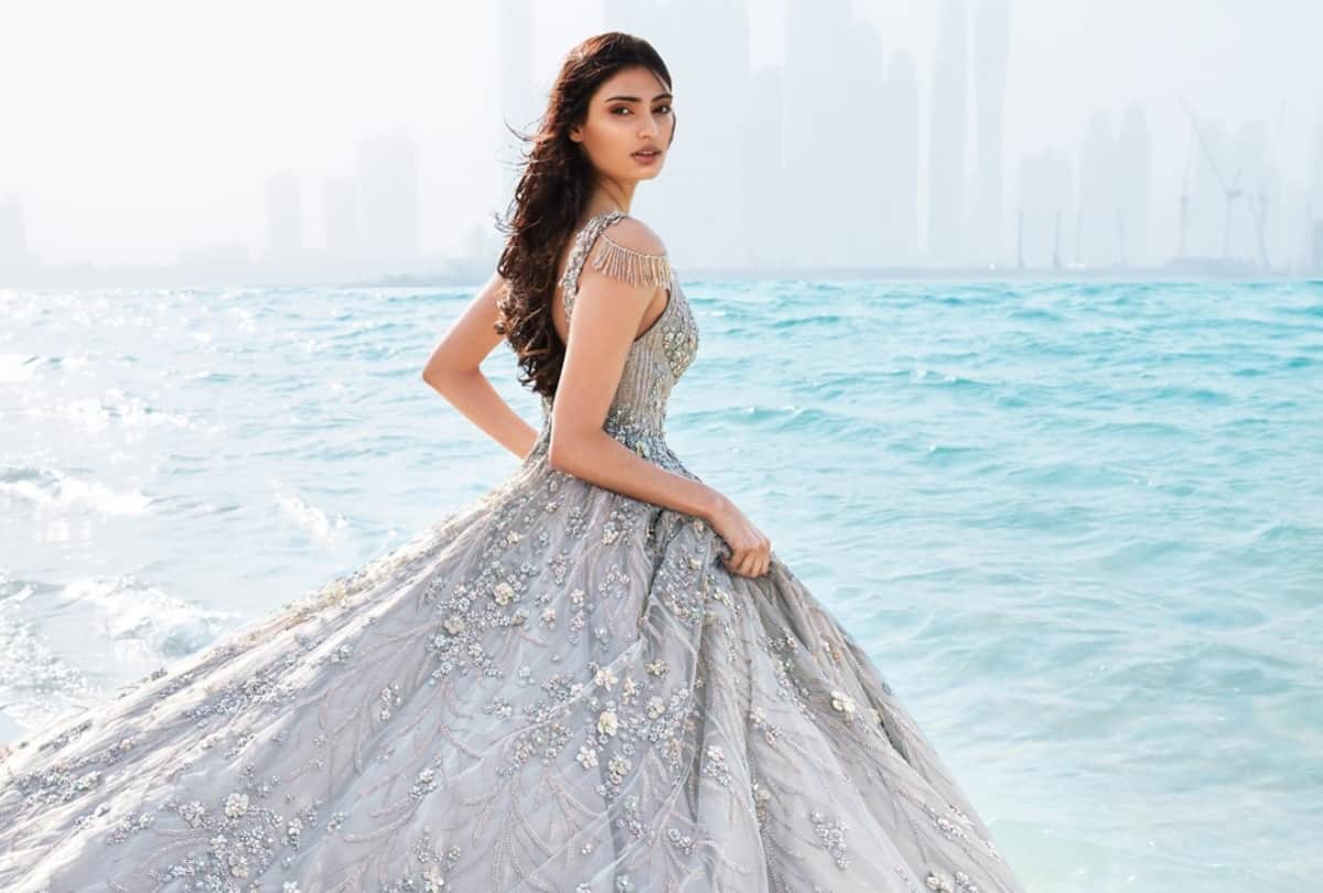 cricketer k l rahul girlfriend athiya shetty pose in bridal look for photoshoot
