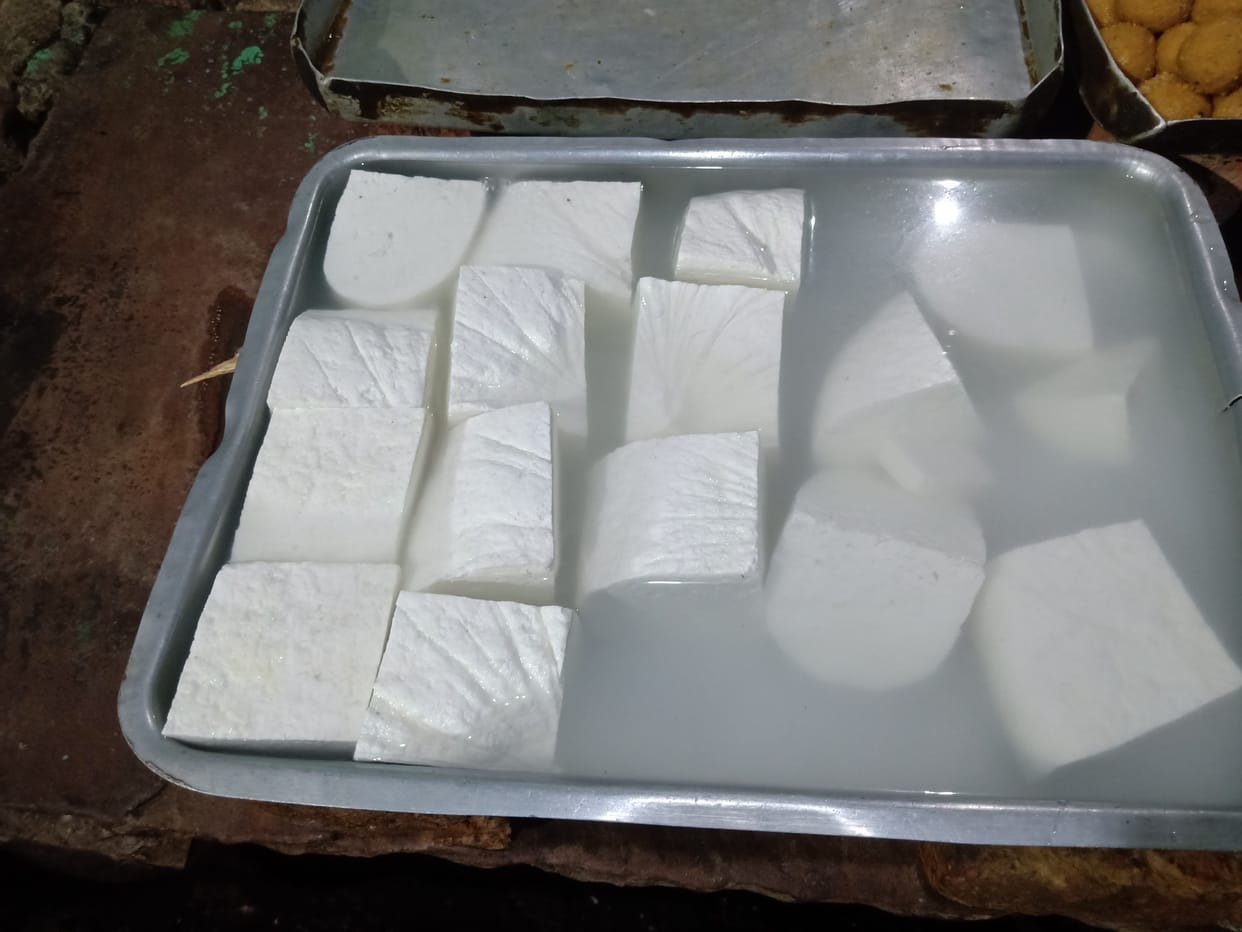Dehradun News Holi near, 34 food samples failed, adulterated cheese can make you sick