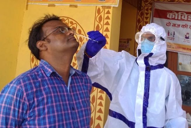 Corona took the life of a woman, 59 infected including the inspector posted in Kotwali