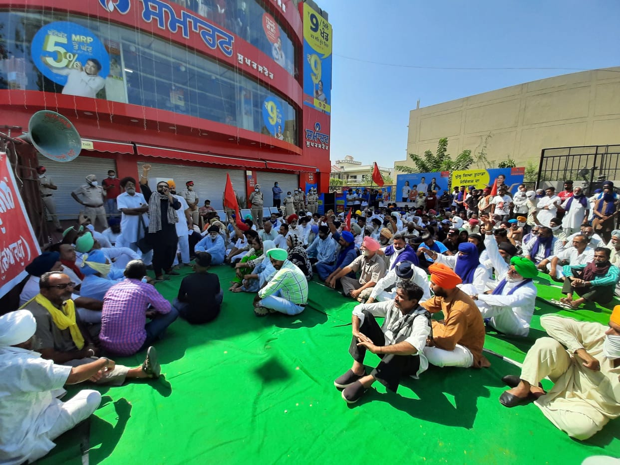 Demonstration of farmers against the central government in Nawanshahr