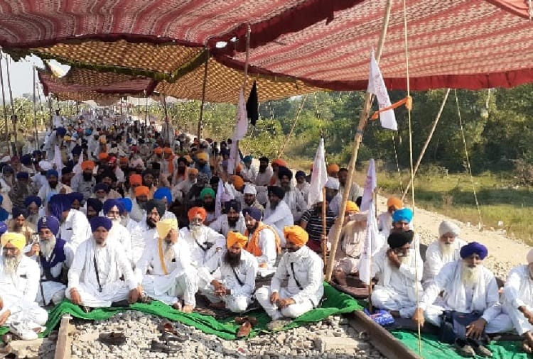 Punjab Farmers protest over farm Laws continues