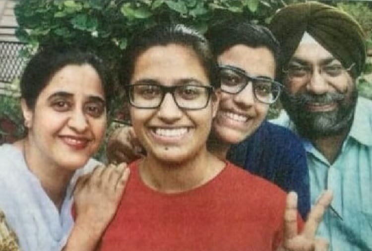 Anhad kaur all india topper and Digvijay singh Second topper in All India Law Entrance Test