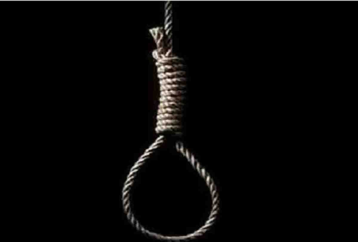 Medical student committed suicide in etawah
