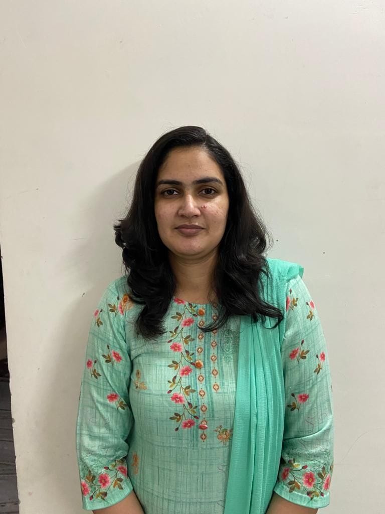 Dr. Shobti Sharma Gold Medal Award to Dr. Deepti Dahiya