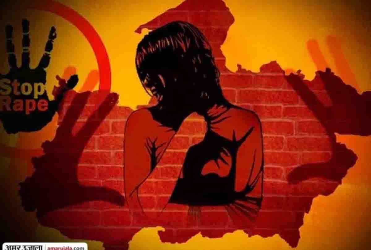 Teacher misdeed for five years, arrested