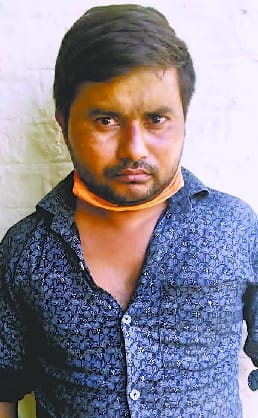 Sevadar tried to rape a woman in Shramjeevi Express