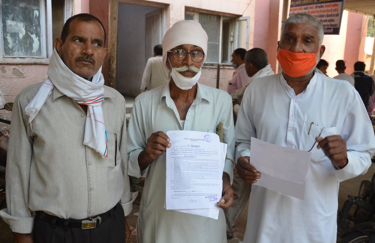 field purchasing, rajistri office, people