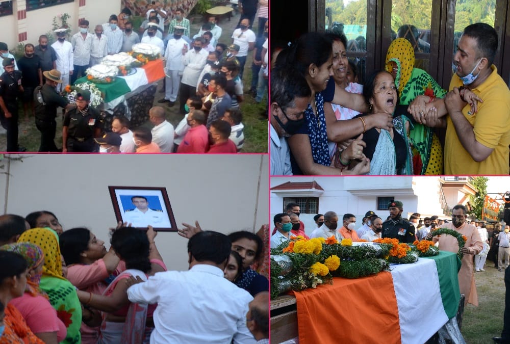 Glider Crash in kochi: Lieutenant Rajiv Funeral in Dehradun, Family Emotional Photos