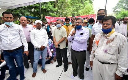 110 tube wells did not work due to lack of electricity, people wandering for water