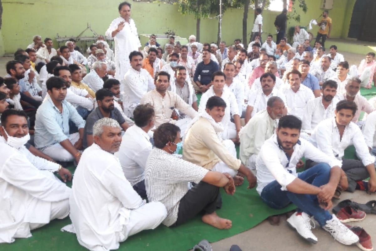 Activist and farmer angry over lathi charge on Jayant Chaudhary in Hathras