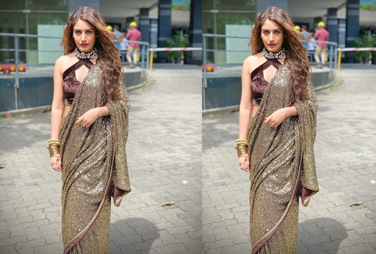 tv serial actress shraddha arya nia sharma surbhi chandna saree look with bold blouse