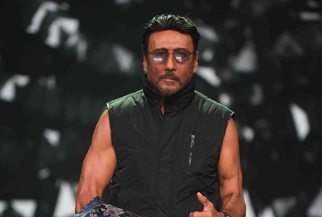 Jailer Actor Jackie Shroff recalls how Rajinikanth braved crowd of 500 people on set to say bye to him read