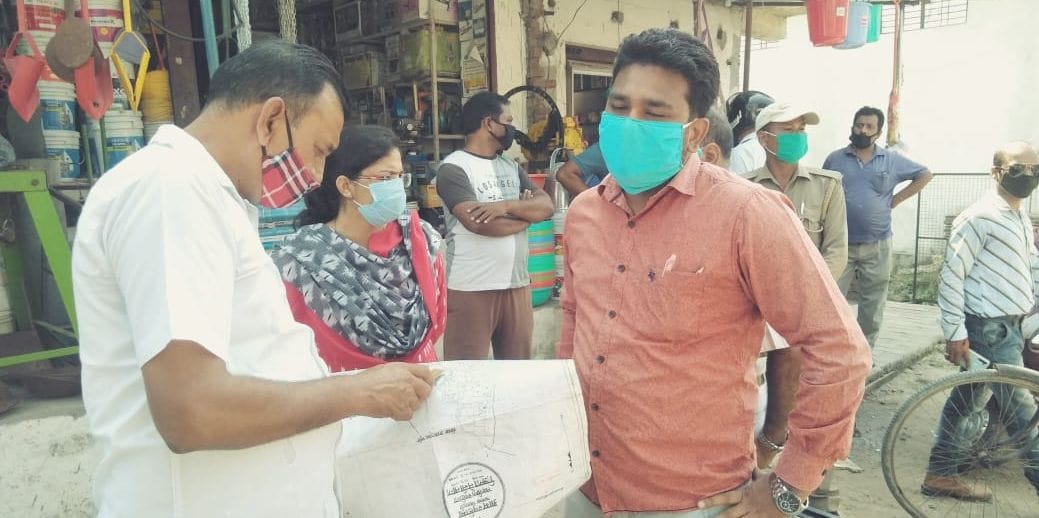 Administration demolishes 10 pucca constructions built by encroaching in Atha Nalla