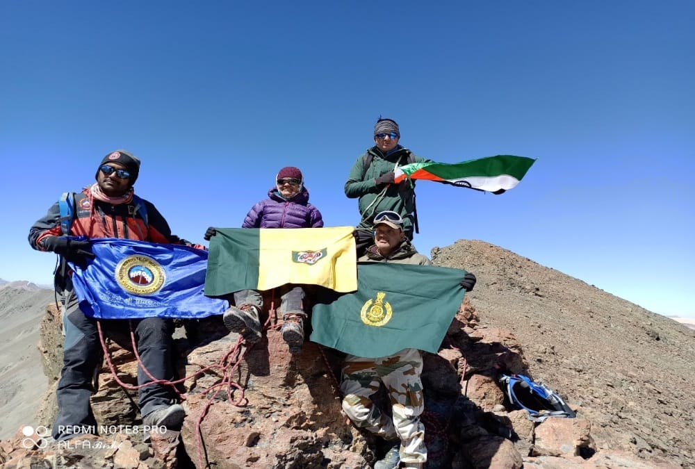 Nim and ITBP Soldiers Make New Record after Climbed Six Mountain on India China Border, Photos