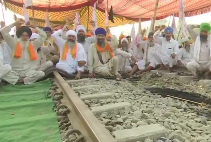 Agriculture Act: Punjab Farmers Rail Roko Andolan