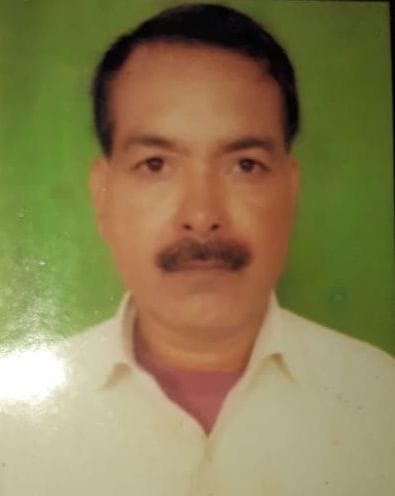 Fruit seller hanged his life