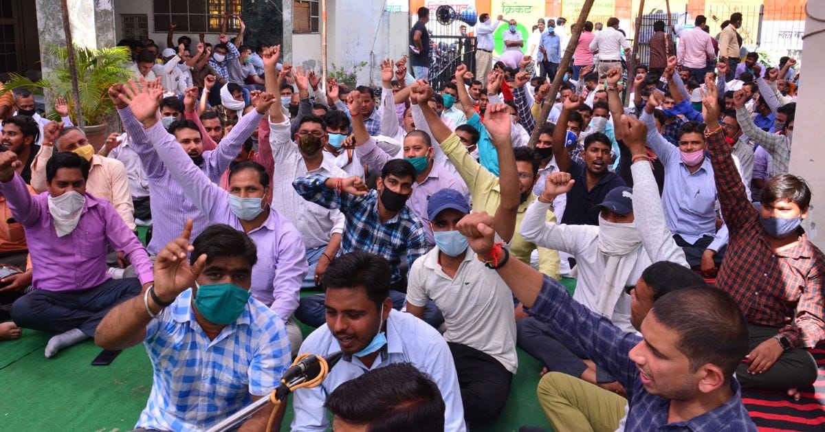 Electrical workers also boycott full work on second day