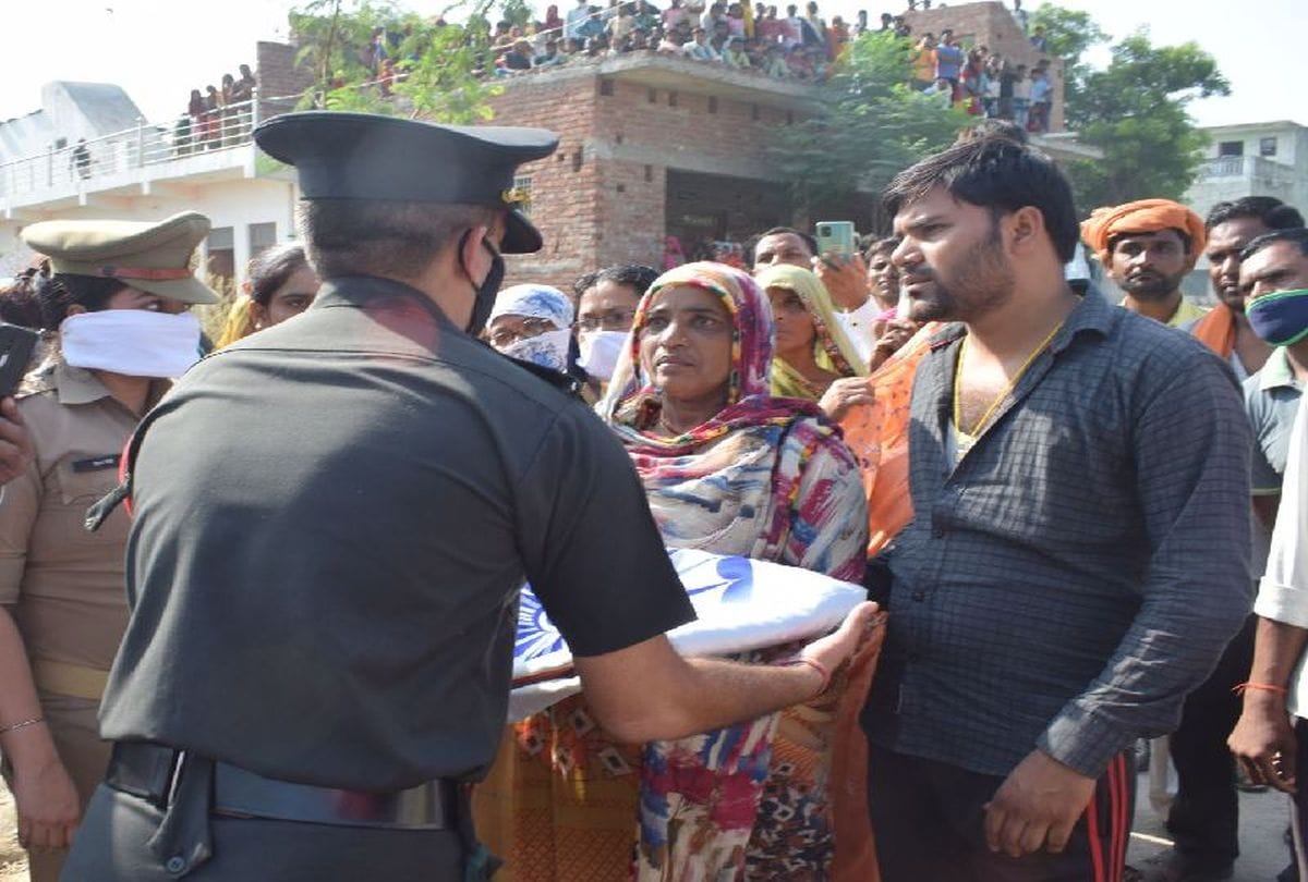 Martyr Virendra Yadav Said Family Come On Diwali