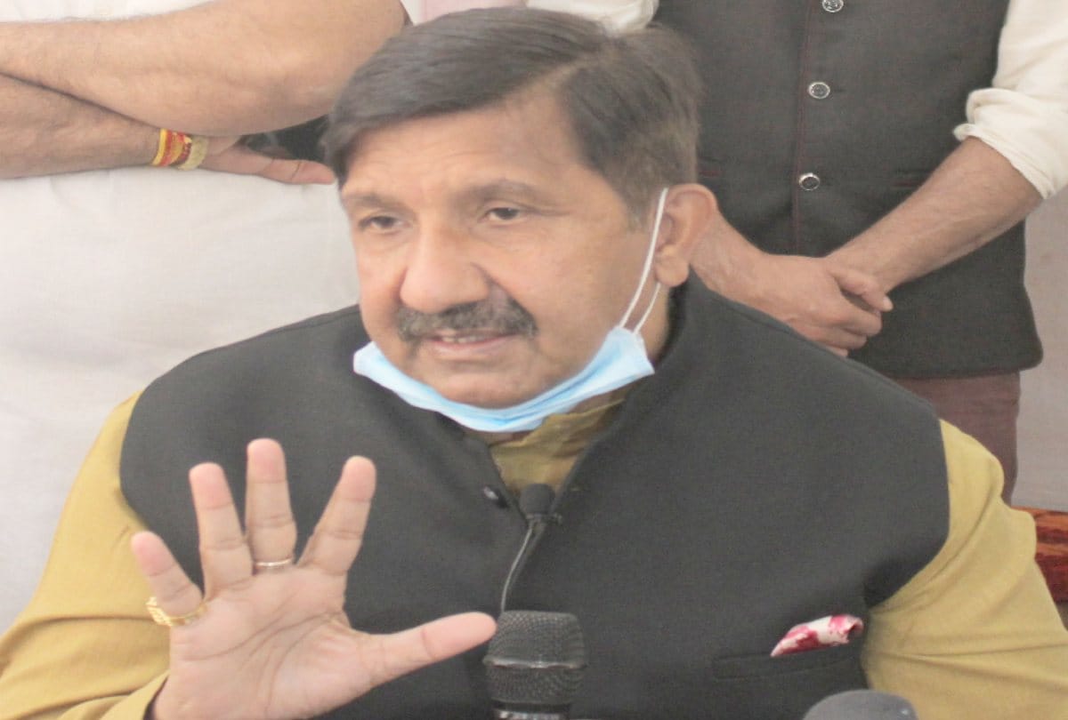 govt is burdening people in the hope of additional debt: Agnihotri