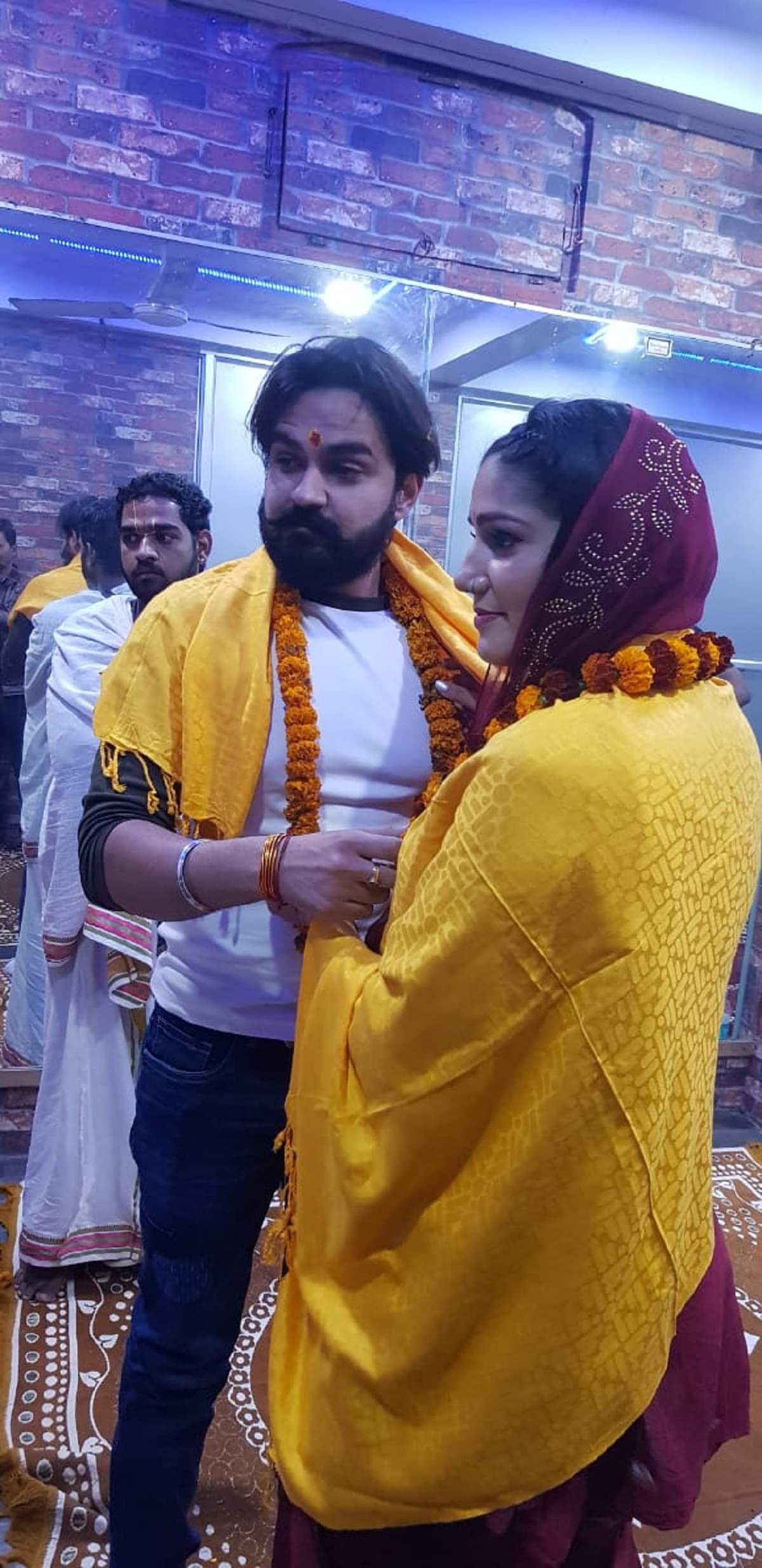 Sapna Chaudhary celebrates first karwa chauth with husband Veer Sahu Ballia news