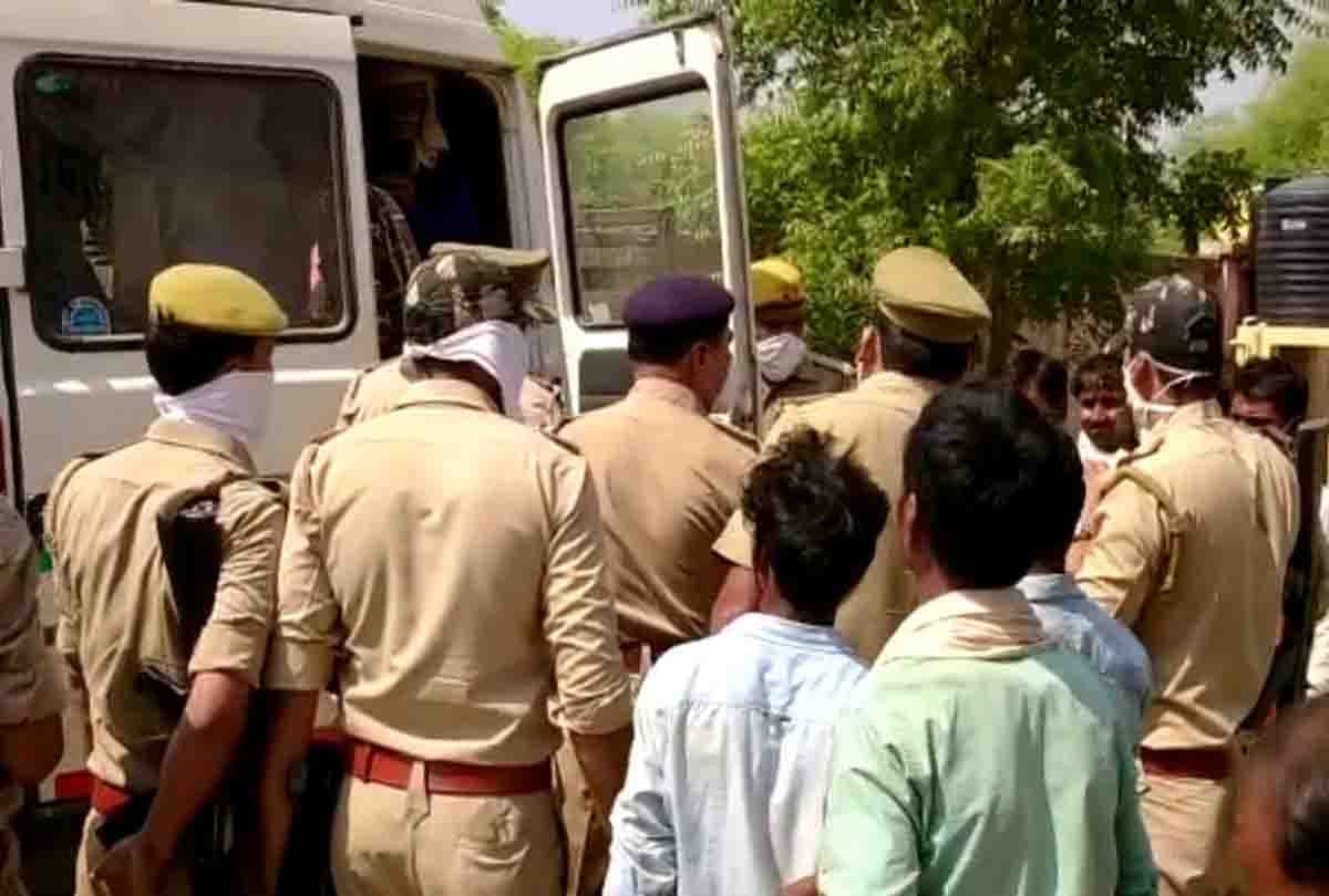 Murder of teacher, Uproar in Fatehpur