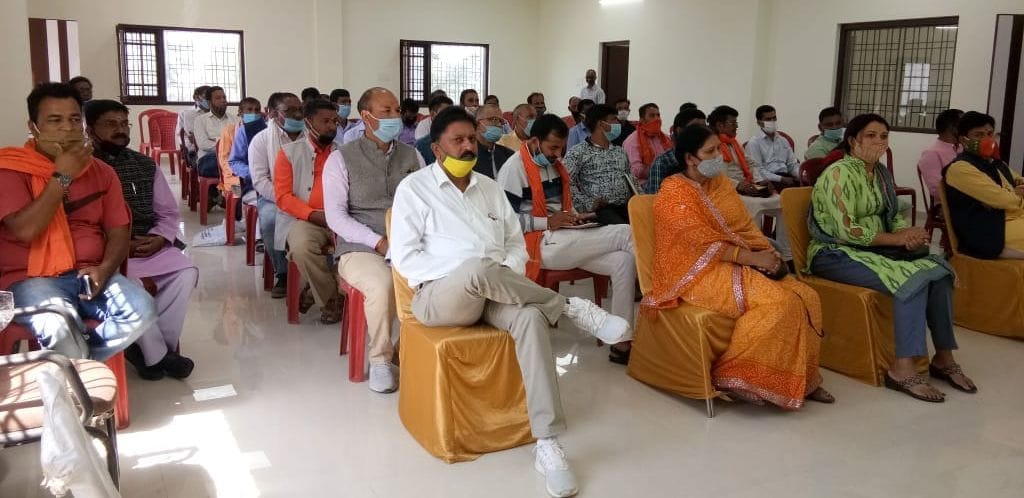 BJP preparing ideal worker by training: Bhandari