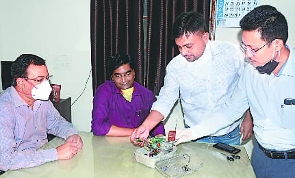 Caught Game: No electricity is being stolen from remote now from magnet