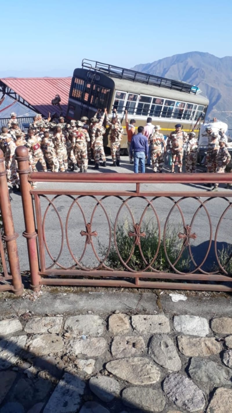 Uttarakhand news: itbp bus accident at mussoorie route today